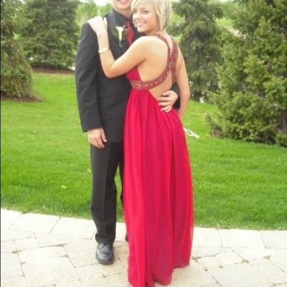 Red Maxi Prom Gown | 6 - Picture 7 of 7